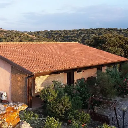 Agriturismo Pedru Caddu Tula