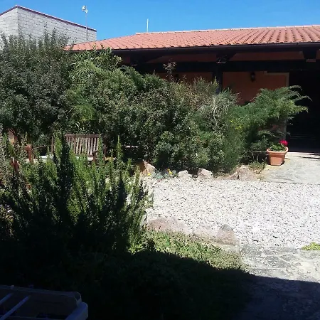 Farm stay Agriturismo Pedru Caddu Tula